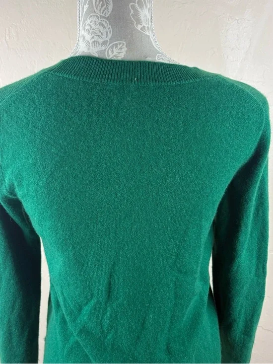 J. Crew Kelly Green Sparkle Heart Cashmere Sweater Women’s Size Medium - Picture 8 of 10